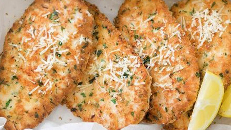 Σνίτσελ κοτόπουλου με παρμεζάνα