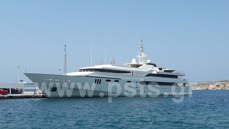 Στην Πάρο με την υπερπολυτελή θαλαμηγό της η Βασίλισσα του Μπαχρέιν