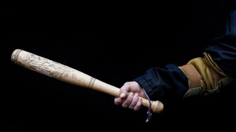 Ρόδος: Στην ανακρίτρια Ιταλίδα για επίθεση με ρόπαλο σε αστυνομικούς