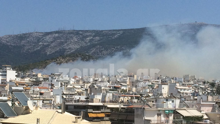 Πυρκαγιά στην Καισαριανή κοντά στο Σκοπευτήριο