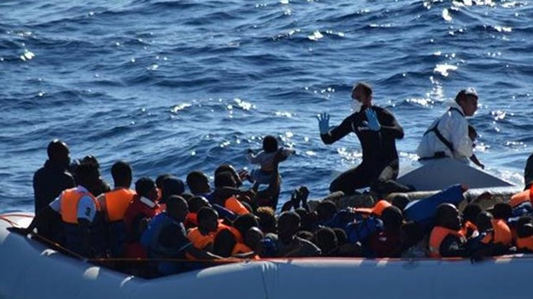 Περισυλλογή 43 προσφύγων και μεταναστών στη θαλάσσια περιοχή κοντά στη νήσο Ρω