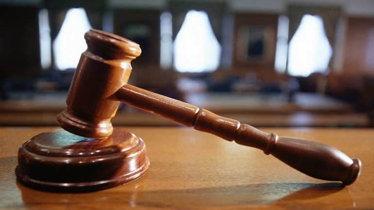 Κως: Δεν θα εκδοθεί στο Νεπάλ Αμερικανός δημοσιογράφος – Αφέθηκε ελεύθερος