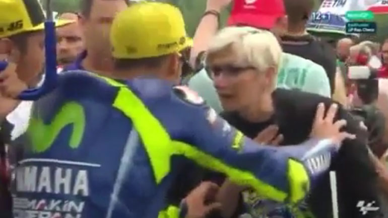 O Rossi απωθεί την υπουργό