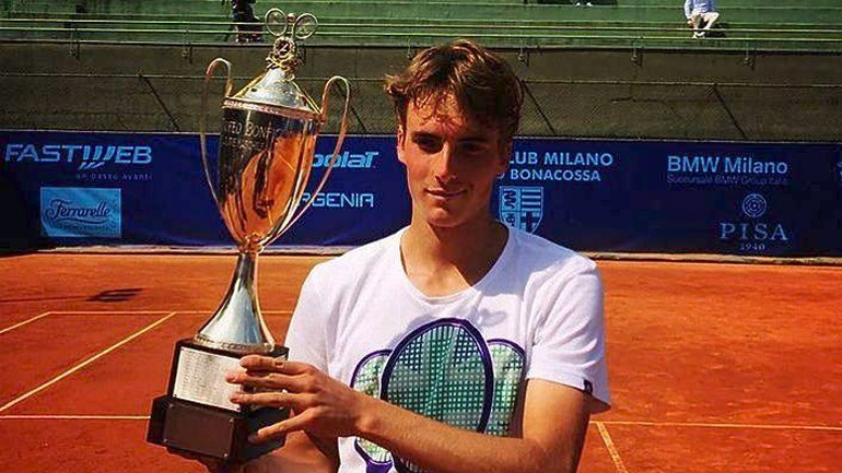 Τένις: Ο Τσιτσιπάς στα ημιτελικά του τουρνουά της Σλοβενίας