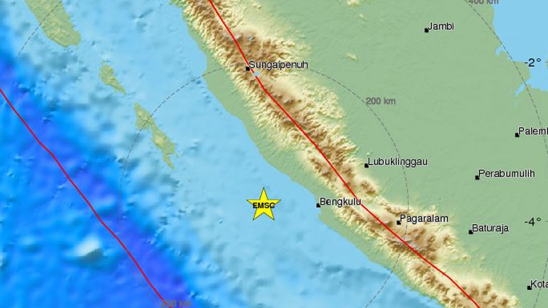 Σεισμική δόνηση 6,4R ανοιχτά της Ινδονησίας