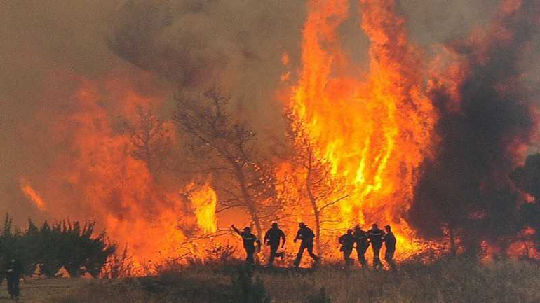 Για «σχέδιο εμπρησμών» κάνουν λόγο στελέχη της Πυροσβεστικής