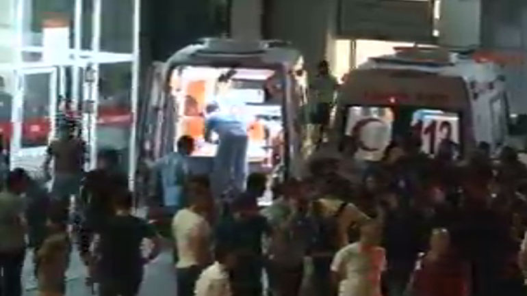 Νεκρός ένας αστυνομικός από φερόμενο μέλος του ISIS σε επίθεση με μαχαίρι στην Κωνσταντινούπολη