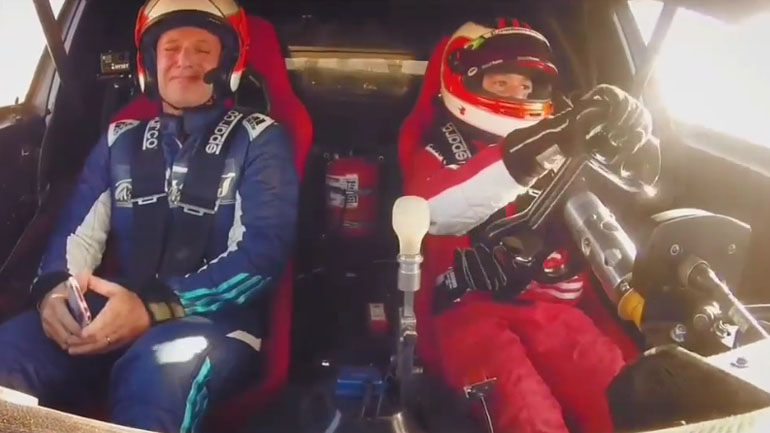 Ο γιος έκανε τον μπαμπά να βάλει τα κλάματα!