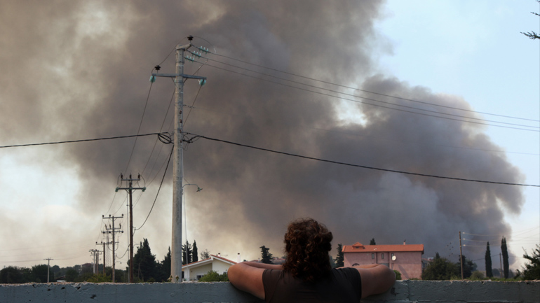 Σε κόκκινο συναγερμό η Αττική Σε κόκκινο συναγερμό η Αττική