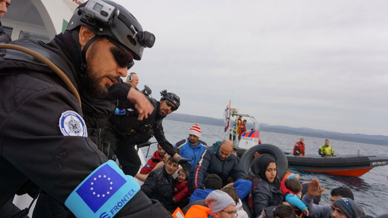 Frontex: Μειώθηκαν οι αφίξεις μεταναστών στην Ιταλία, αυξήθηκαν στην Ισπανία