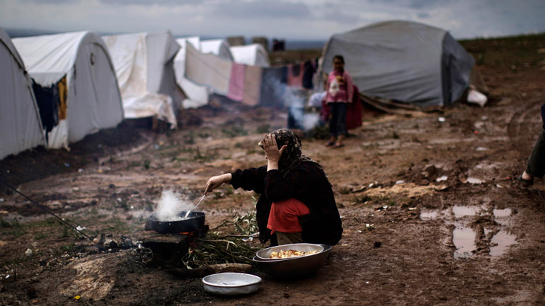 Συρία: Σε άθλιες συνθήκες ζουν οι εσωτερικά εκτοπισμένοι πρόσφυγες που διέφυγαν από περιοχές που ελέγχει το ΙSIS