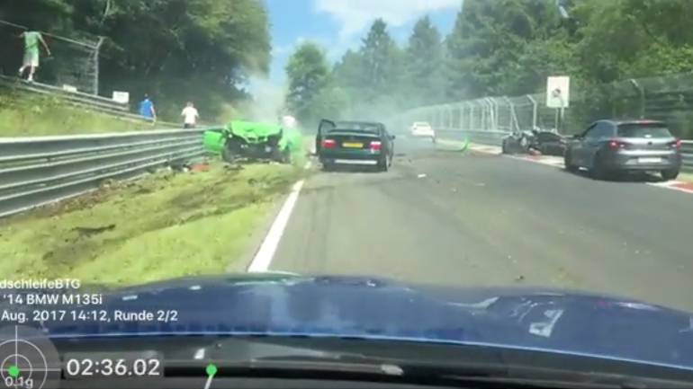 Video από το χάος στο Nurburgring Video από το χάος στο Nurburgring