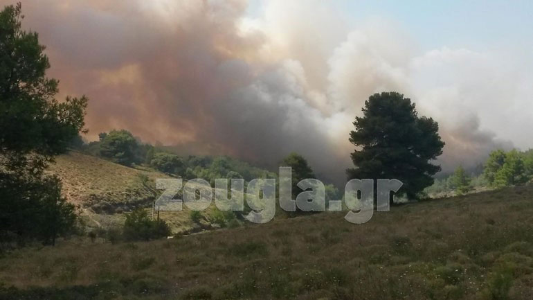 Γ.Γ. Πολιτικής Προστασίας:  «Συγκρατημένη αισιοδοξία» για τον έλεγχο της μεγάλης πυρκαγιάς στην Ανατ. Αττική