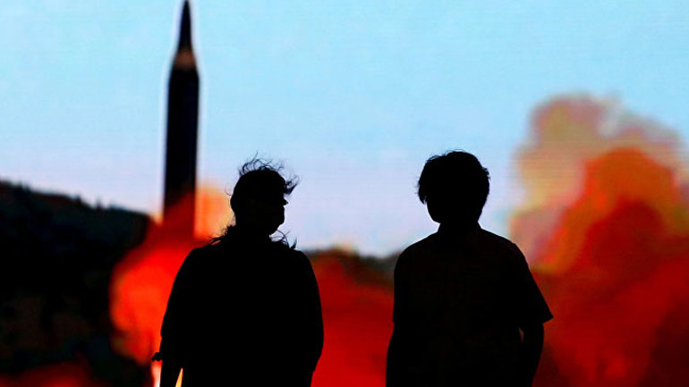 Η Κίνα ζήτησε από ΗΠΑ και Β. Κορέα «φρένο» στους εκατέρωθεν εμπρηστικούς λόγους και πράξεις