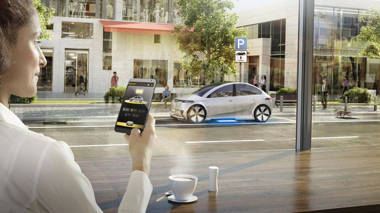 H Continental φορτίζει ασύρματα τα αυτοκίνητα