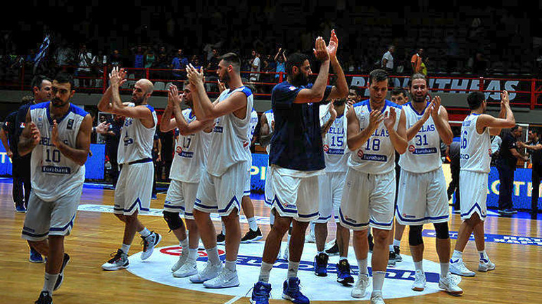 Χωρίς Μπουρούση, Πρίντεζη και Παπαπέτρου στο Λονδίνο