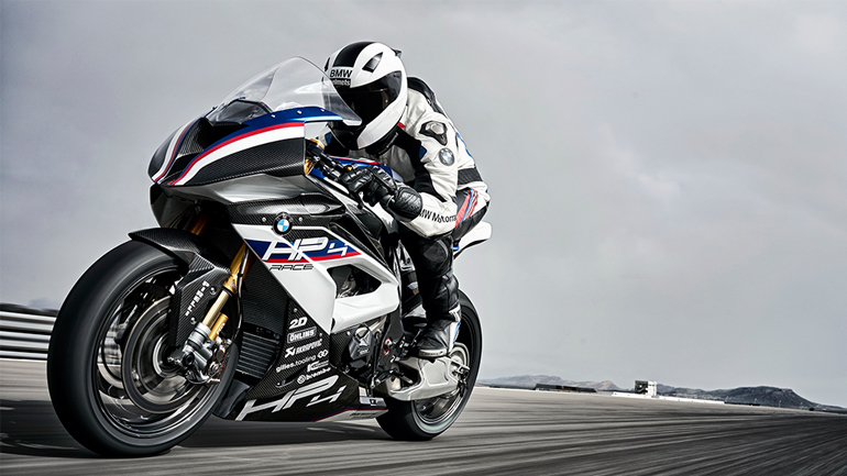 BMW HP4 Race : Οι αγώνες θέλουν χρήμα