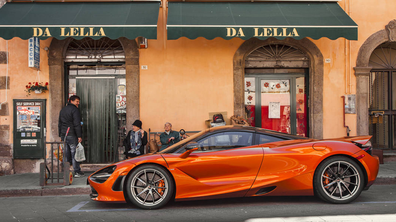 Ο κόσμος ζητεί τη McLaren 720S