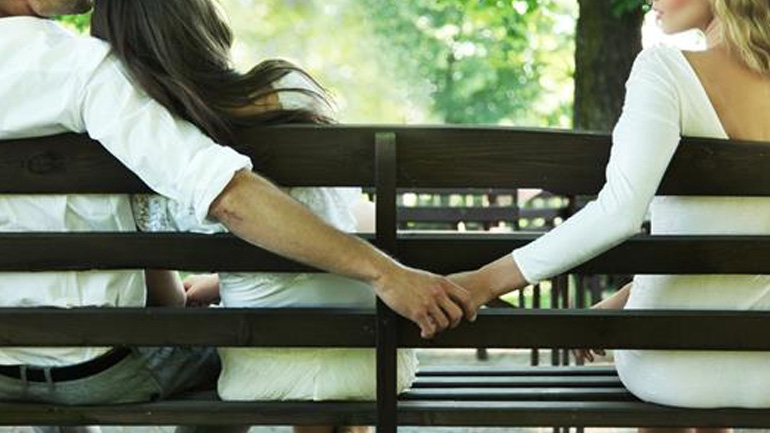 Οι 10 λόγοι που οδηγούν τους άνδρες στην απιστία Οι 10 λόγοι που οδηγούν τους άνδρες στην απιστία