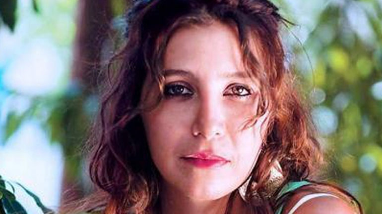 Η Μαρία Ελένη Λυκουρέζου αποχαιρετά την αγαπημένη της μητέρα