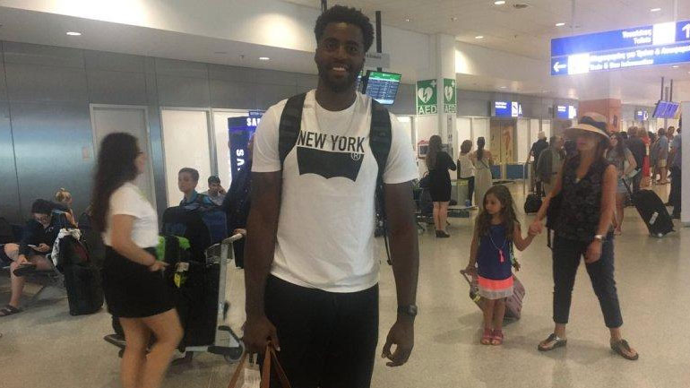 Ολυμπιακός: Έφτασε στην Αθήνα ο ΜακΛιν