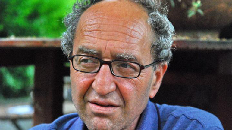 Γερμανοτουρκική κόντρα για τον συγγραφέα Ντ. Ακάνλι