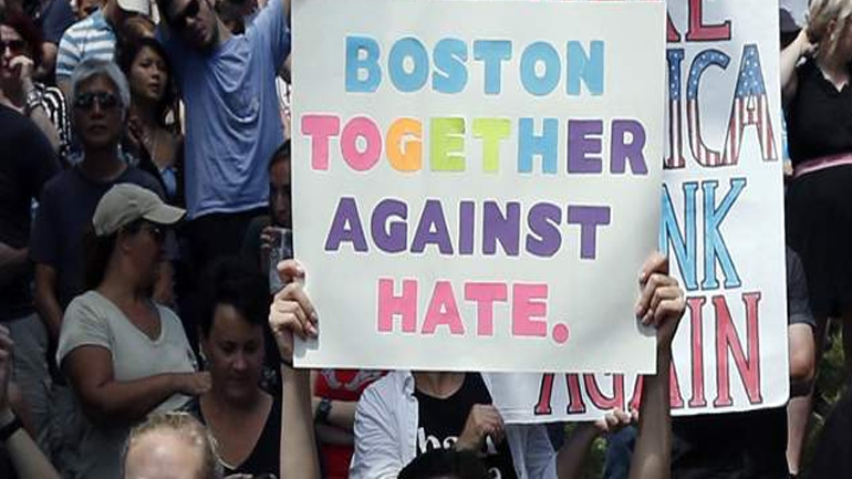 Μεγάλη η συμμετοχή στη διαδήλωση εναντίον του ρατσισμού στη Βοστόνη