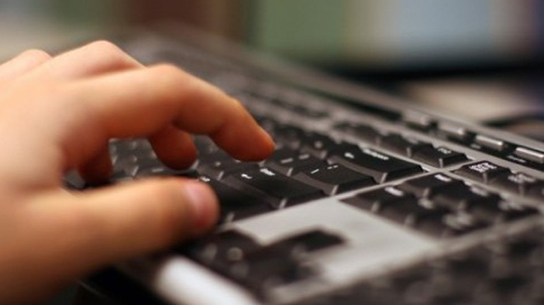 Αζερμπαϊτζάν: Οι αρχές πάγωσαν τους τραπεζικούς λογαριασμούς του ανεξάρτητου πρακτορείου ειδήσεων