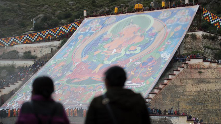 Η Λάσα γιορτάζει το ετήσιο Φεστιβάλ Shoton