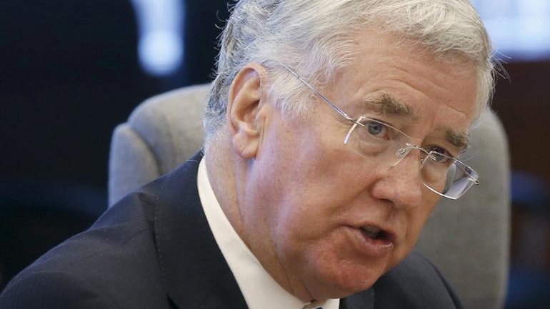 Το Λονδίνο χαιρετίζει τη νέα στρατηγική των ΗΠΑ για το Αφγανιστάν