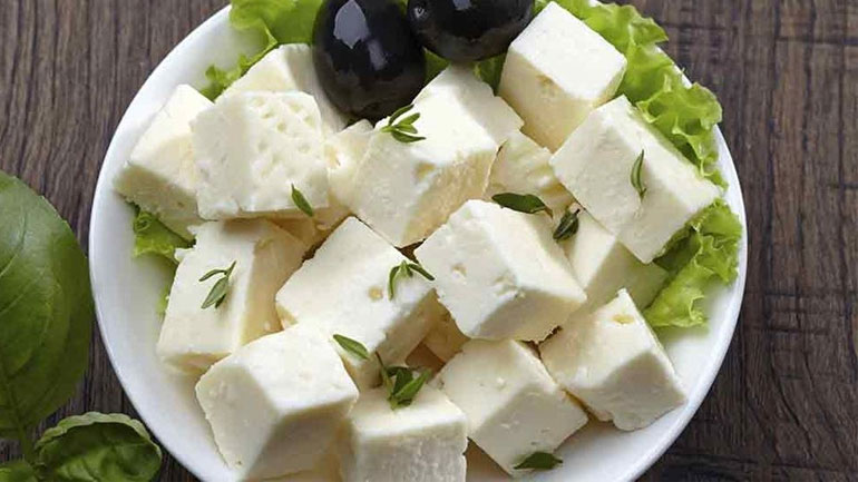 Αυξάνεται ανησυχητικά η κατανάλωση λευκού τυριού αντί για την ποιοτική φέτα και στην Ελλάδα