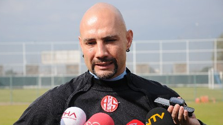 Συνελήφθη με την κατηγορία του «Γκουλενιστή» ο πρώην τερματοφύλακας της εθνικής Τουρκίας