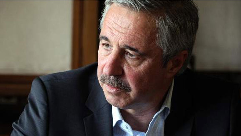 Και ο Γιάννης Μανιάτης υποψήφιος για την ηγεσία του νέου κόμματος της Κεντροαριστεράς