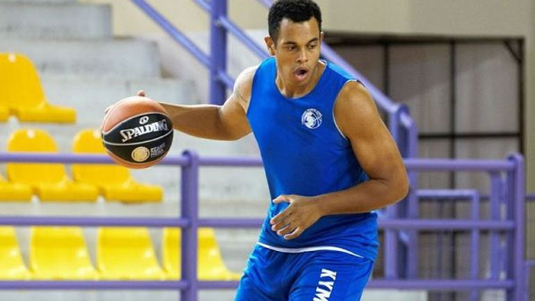 Μπάσκετ: Ανακοίνωσε τον Εζόμο η Κύμη