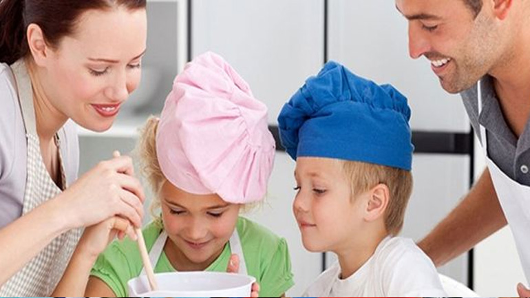 Γιατί είναι σημαντικό να μαγειρεύετε με τα παιδιά σας