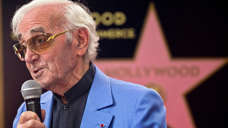 Το δικό του αστέρι στη «Λεωφόρο της Δόξας» στο Χόλιγουντ απέκτησε ο Σαρλ Αζναβούρ