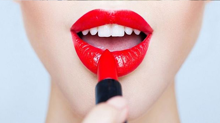 Δες ποιο χρώμα κραγιόν σου ταιριάζει σε μόλις ένα λεπτό