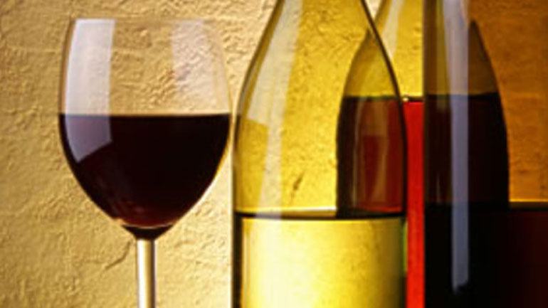Αποστόλου: Καταργείται ο ειδικός φόρος κατανάλωσης στο κρασί
