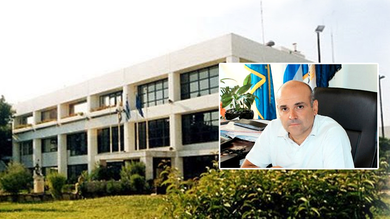 Μαχαίρωσαν τον δήμαρχο Ελευσίνας στο γραφείο του Μαχαίρωσαν τον δήμαρχο Ελευσίνας στο γραφείο του