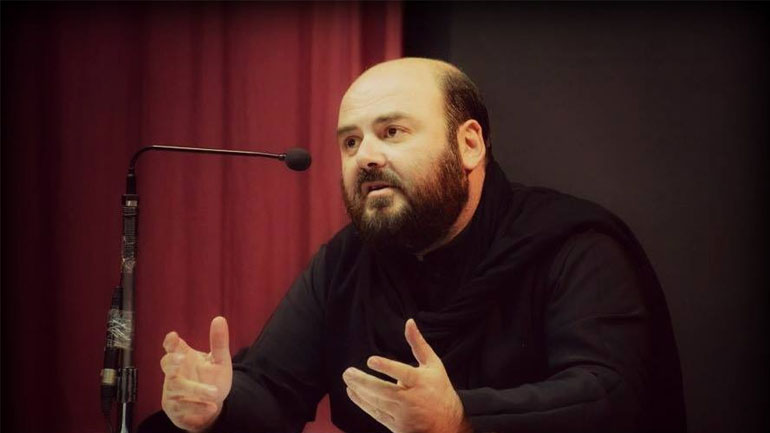 Κρητικός Ιερέας: Γιατί είπα «Μπράβο» στην αποτυχία του γιου μου