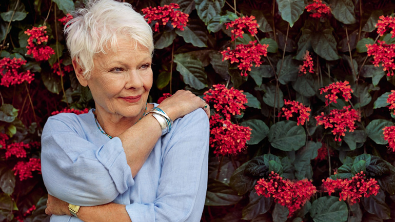 Η Τζούντι Ντεντς δεν ξέρει πώς να αποκαλεί τον σύντροφό της