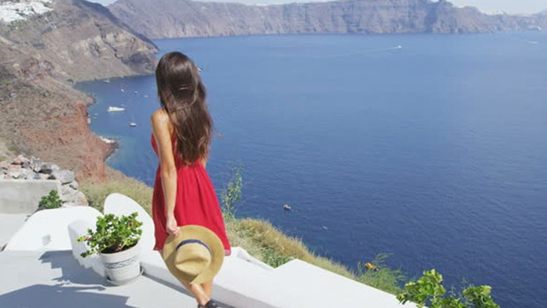 Τι επιπτώσεις μπορεί να έχει στην υγεία μας η μοναξιά;