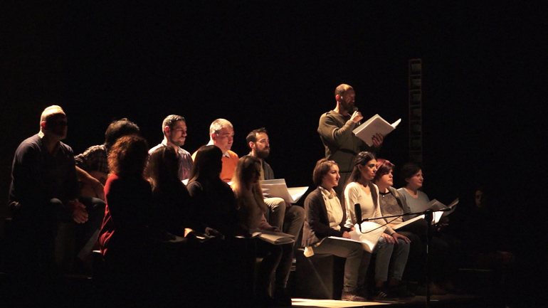 Χορωδία Ανέργων στη Ρεματιά: μια παράσταση με αληθινές ιστορίες