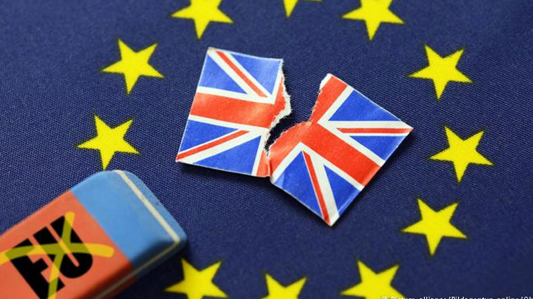 Βαρύ κλίμα στον γ’ γύρο διαπραγματεύσεων για το Brexit