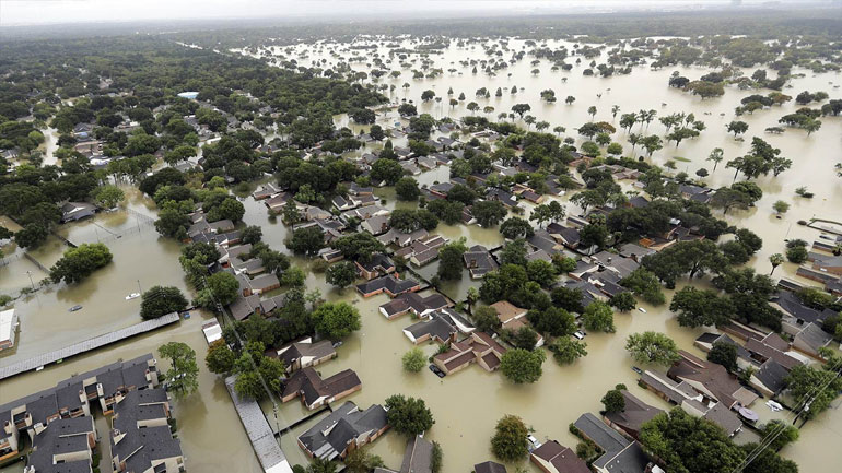 ΗΠΑ: Η τροπική καταιγίδα Χάρβεϊ έφθασε στη Λουιζιάνα και αναμένεται να εξασθενήσει