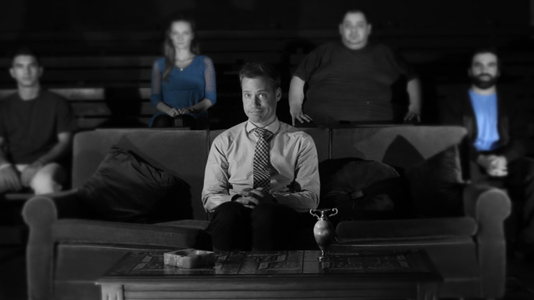 Ο «Χαρτοπόλεμος» στο Μικρό Γκλόρια