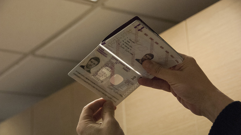 Συνελήφθησαν με πλαστά διαβατήρια