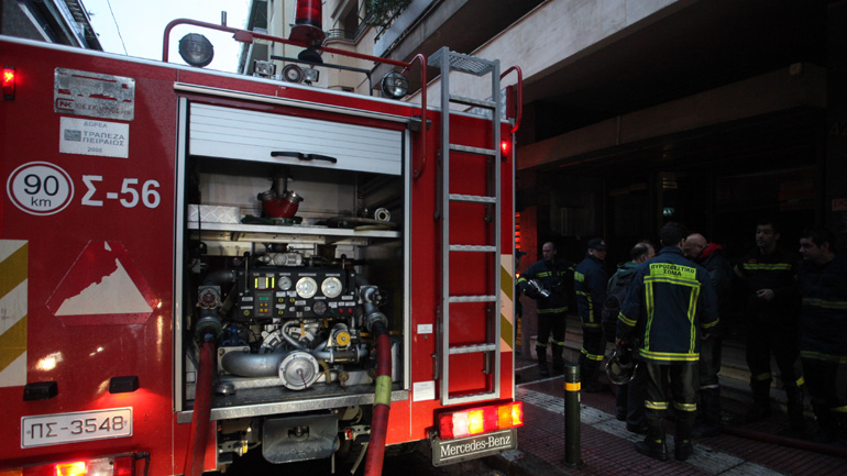 Πυρκαγιά σε σπίτι στην Πετρούπολη: Απεγκλωβίστηκαν δύο άτομα που είχαν χάσει τις αισθήσεις τους Πυρκαγιά σε σπίτι στην Πετρούπολη: Απεγκλωβίστηκαν δύο άτομα που είχαν χάσει τις αισθήσεις τους