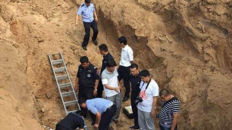 Κίνα: Συνελήφθησαν 22 τυμβωρύχοι στην κατοχή των οποίων βρέθηκαν 229 αρχαία αντικείμενα