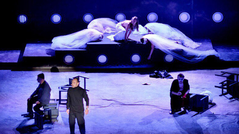 Το «Ταξίδι στον Σταυρό του Νότου» για δύο τελευταίες παραστάσεις στην Αθήνα